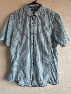 Prana Light Blue Geometric Short-Sleeve Button-Down Shirt